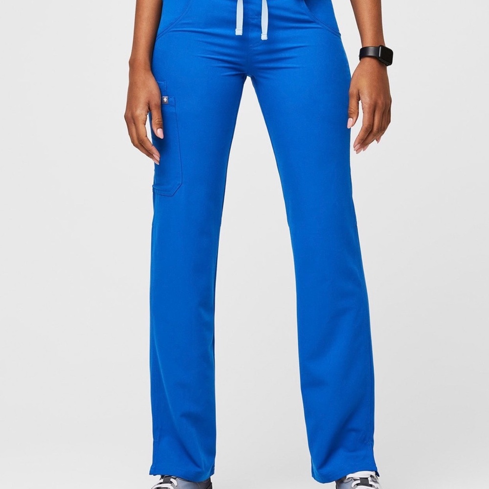 Figs Kade Cargo Scrub Pants